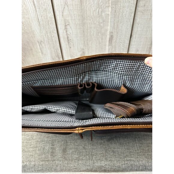 Leather Briefcase w/ Dual Buckle Closure & Detachable Shoulder Strap Brown - Picture 4 of 9